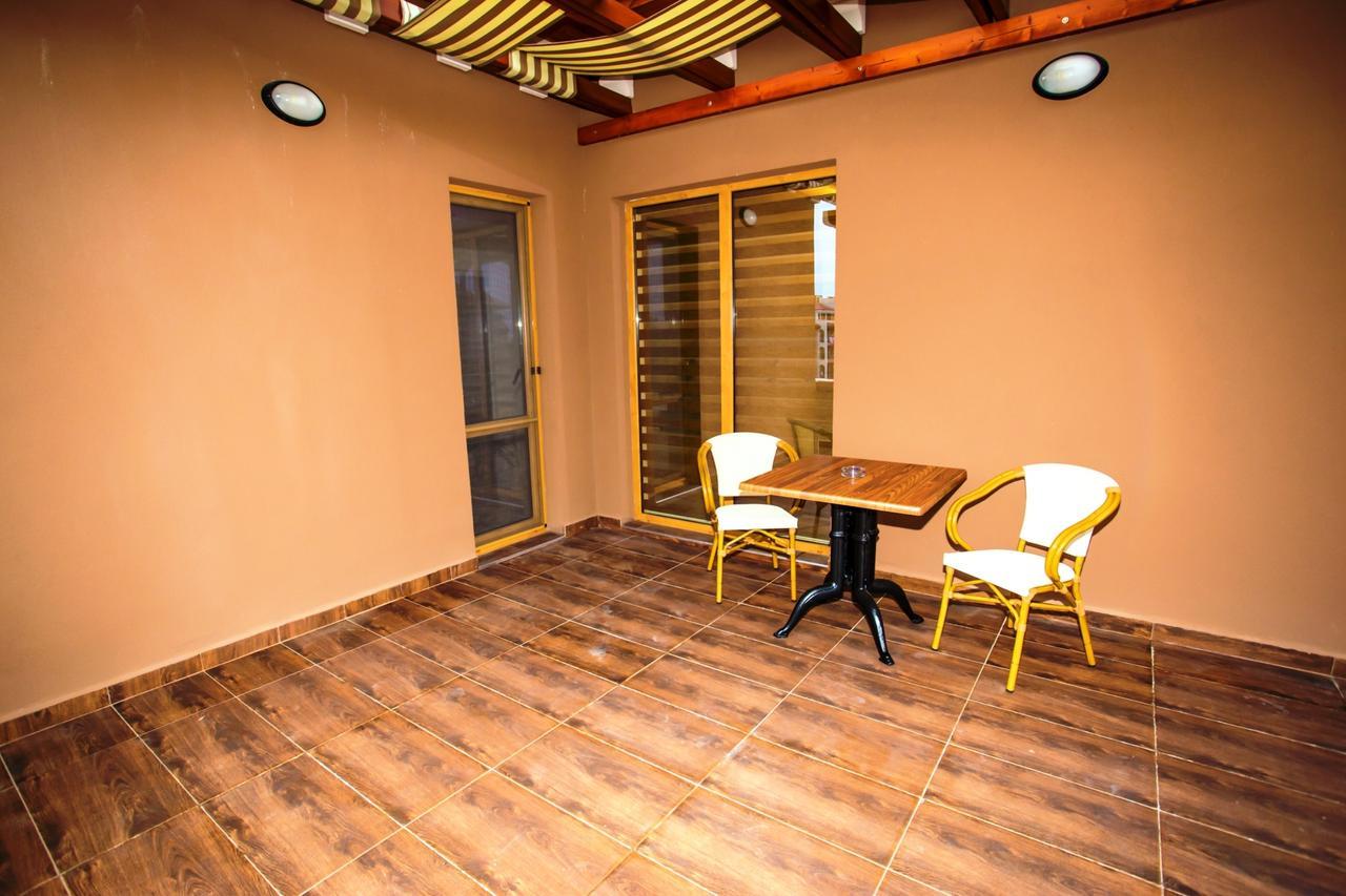 Boutique Apart Hotel Versis Słoneczny Brzeg Zewnętrze zdjęcie